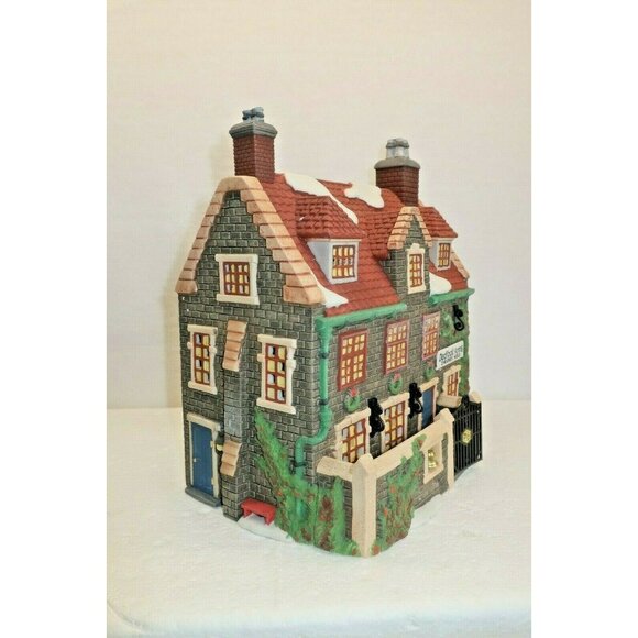 Dept 56 Dickens Village - Dedlock Arms - Picture 2 of 5